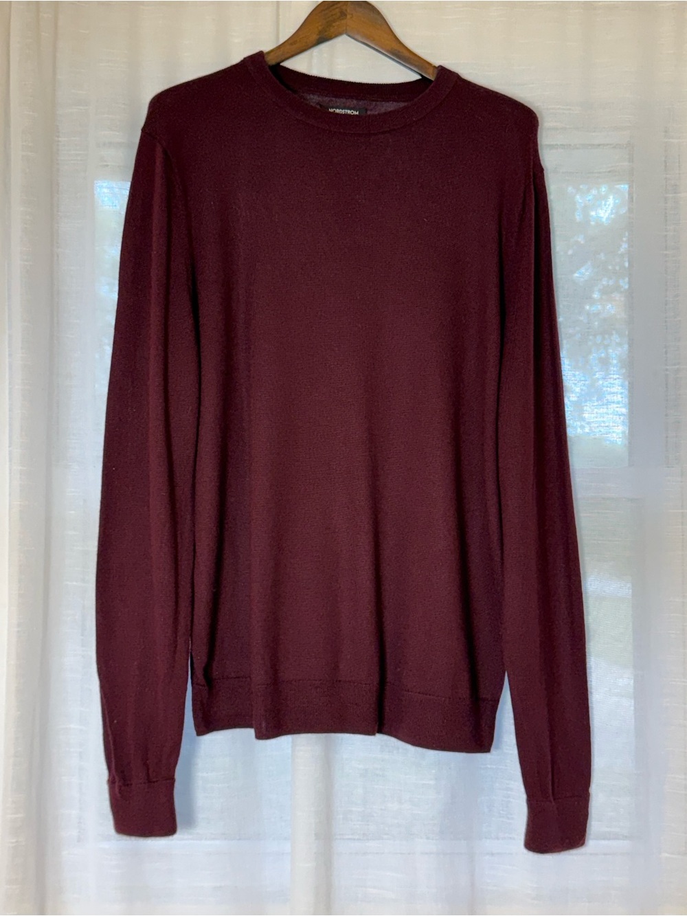 EUC - Nordstrom Men's Crewneck Washable Merino Wool Sweater in Wine - XL